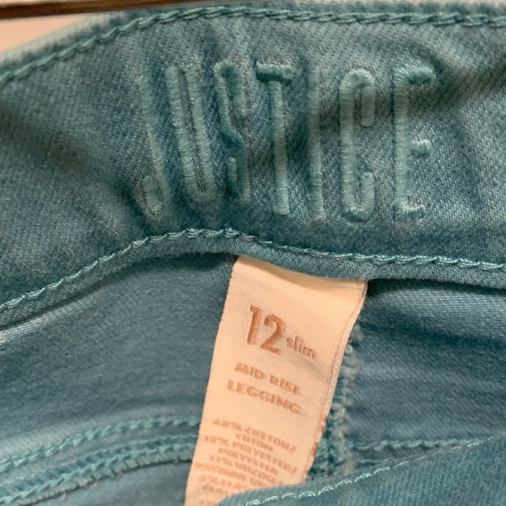 Justice Stylish Soft & Stretchy Blue Girl’s Mid Rise Leggings. Size:12.Brand New